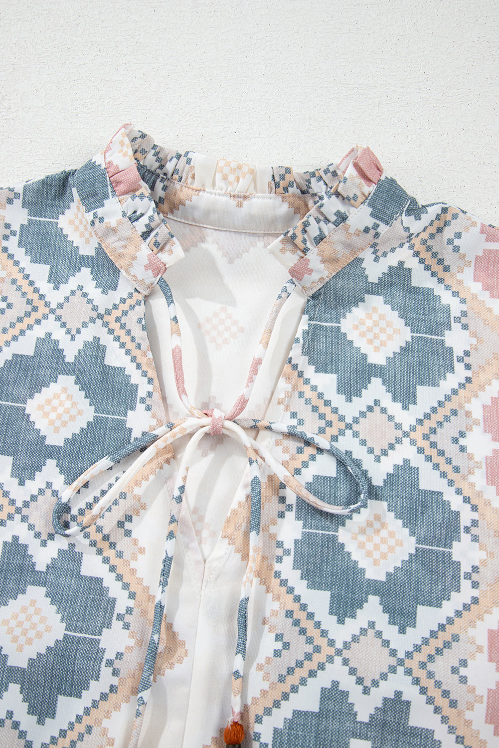 Khaki Geometric Print Split Neck Balloon Sleeve Blouse